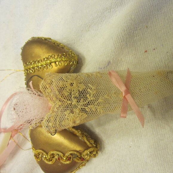 VTG VICTORIAN STYLE ORNAMENTS GOLD & PINK COLORS PACKAGE - Picture 6 of 6
